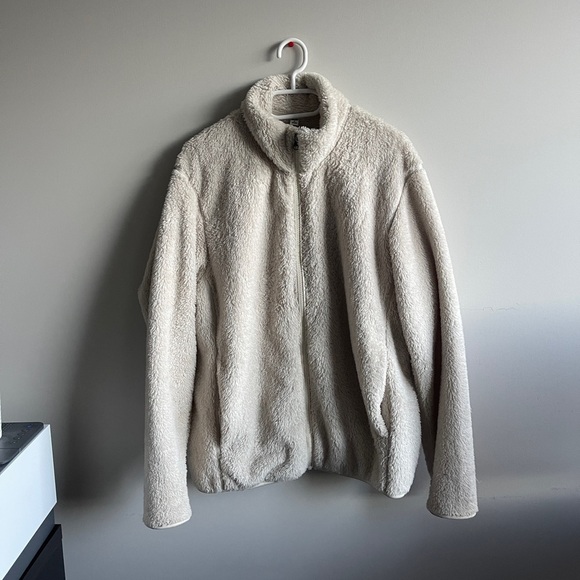 Uniqlo Cozy Cream Fleece Jacket Medium - Picture 1 of 4